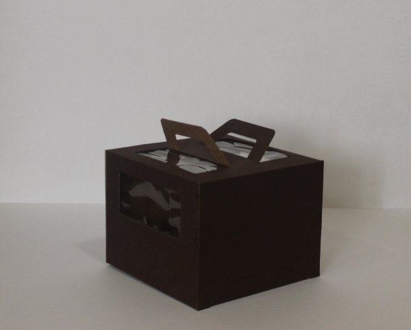 Коробка для торта, 300x300x190мм, микрогофрокартон, шоколадная, с окном, с ручками